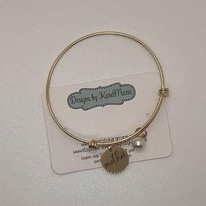 Bangle Adjustable Gold Toned Bracelet “Mother” Charm & Pearl New